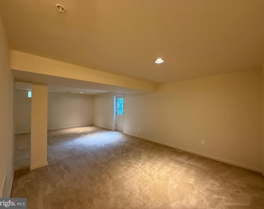 10215 Daventry Drive - Photo Thumbnail 32