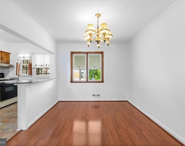 3317 Belsford Court - Photo Thumbnail 7