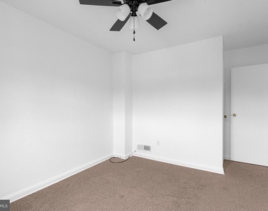 3317 Belsford Court - Photo Thumbnail 16