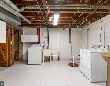 3317 Belsford Court - Photo Thumbnail 24
