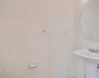 239 Anvil Way - Photo Thumbnail 4