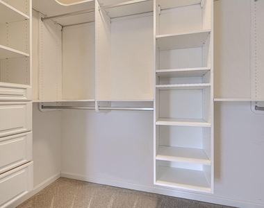 239 Anvil Way - Photo Thumbnail 22