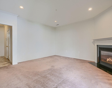 239 Anvil Way - Photo Thumbnail 3
