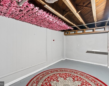 5621 Clearspring Road - Photo Thumbnail 24