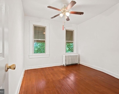 3146 Remington Avenue - Photo Thumbnail 11