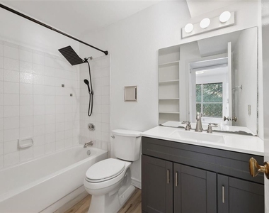 2450 Wickersham Ln - Photo Thumbnail 7