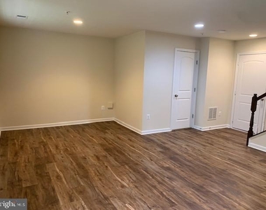 856 Nancy Lynn Lane - Photo Thumbnail 11