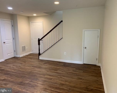 856 Nancy Lynn Lane - Photo Thumbnail 12