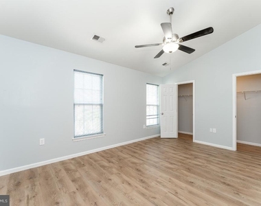 2383 Laconia Court - Photo Thumbnail 22