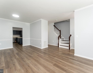 2383 Laconia Court - Photo Thumbnail 4
