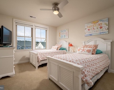 22480 Grebe Lane - Photo Thumbnail 14