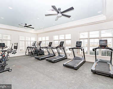 29405 Oxford Drive - Photo Thumbnail 26