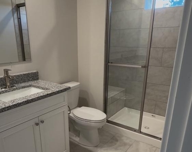 29405 Oxford Drive - Photo Thumbnail 12