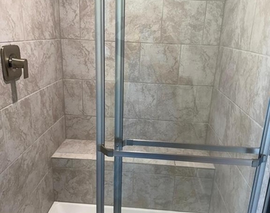 29405 Oxford Drive - Photo Thumbnail 9