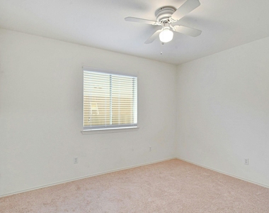 8605 Ganttcrest Dr - Photo Thumbnail 18