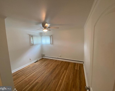 604 River Road - Photo Thumbnail 9