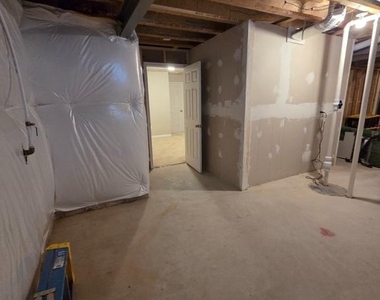 31 Wavyleaf Drive - Photo Thumbnail 16