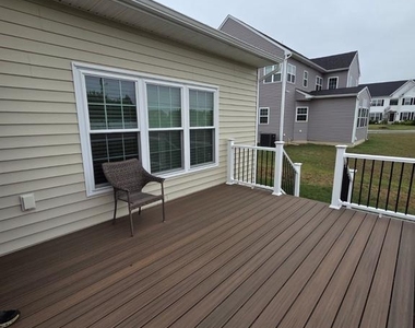 31 Wavyleaf Drive - Photo Thumbnail 4