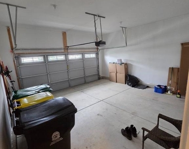31 Wavyleaf Drive - Photo Thumbnail 11