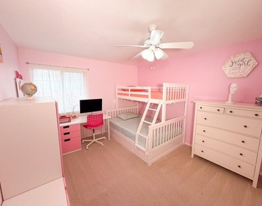 3230 Arroyo Bluff Ln - Photo Thumbnail 11