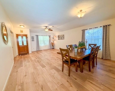 3230 Arroyo Bluff Ln - Photo Thumbnail 1