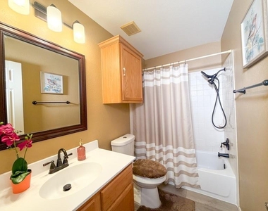 3230 Arroyo Bluff Ln - Photo Thumbnail 13