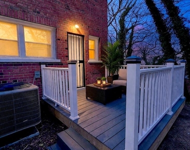 5000 Just Street Ne - Photo Thumbnail 23