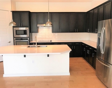 4231 Berkman Dr - Photo Thumbnail 3