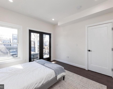 734 Kenyon Street Nw - Photo Thumbnail 10