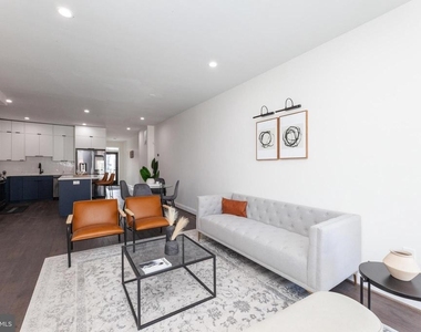 734 Kenyon Street Nw - Photo Thumbnail 5