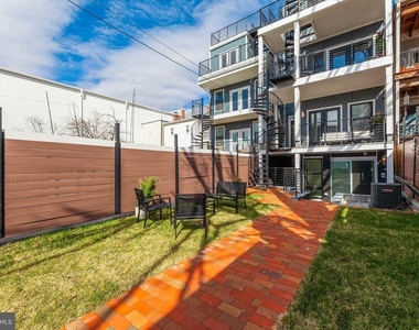 734 Kenyon Street Nw - Photo Thumbnail 23