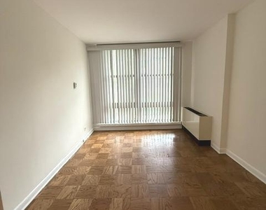 1260 21st Street Nw - Photo Thumbnail 6