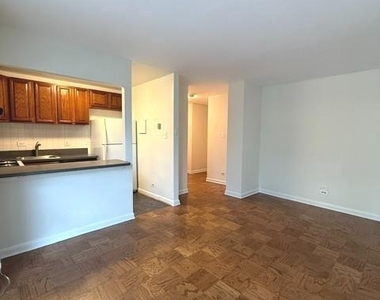 1260 21st Street Nw - Photo Thumbnail 5