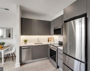 3831 Georgia Avenue Nw - Photo Thumbnail 3