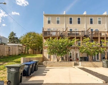 1624 26th Place Se - Photo Thumbnail 17