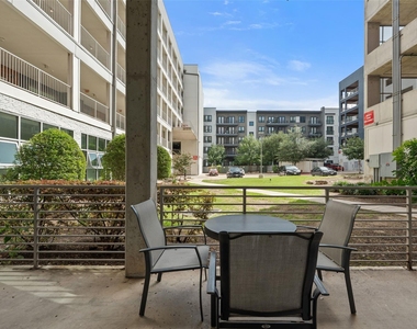 4361 S Congress Ave - Photo Thumbnail 20