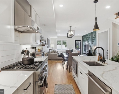 1222 Neal Street Ne - Photo Thumbnail 12