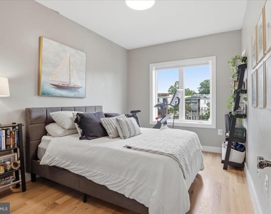 1222 Neal Street Ne - Photo Thumbnail 17