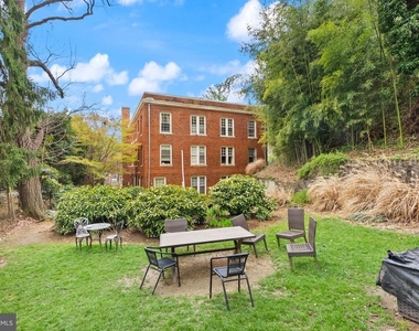 3039 Macomb Street Nw - Photo Thumbnail 28