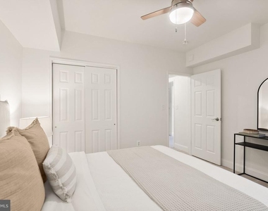 3039 Macomb Street Nw - Photo Thumbnail 14