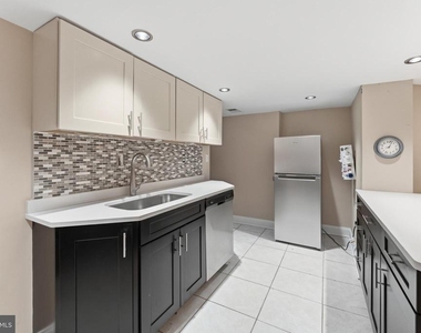 11 R Street Nw - Photo Thumbnail 39