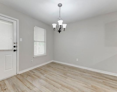 2321 Terrace Dr - Photo Thumbnail 28