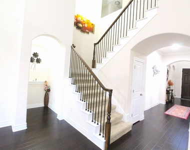 15100 Iveans Way - Photo Thumbnail 15