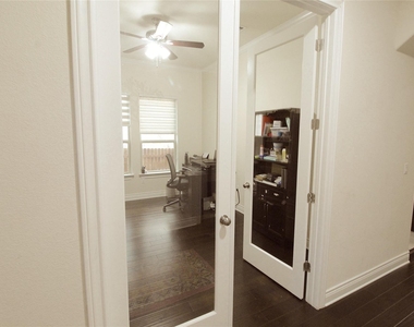 15100 Iveans Way - Photo Thumbnail 6
