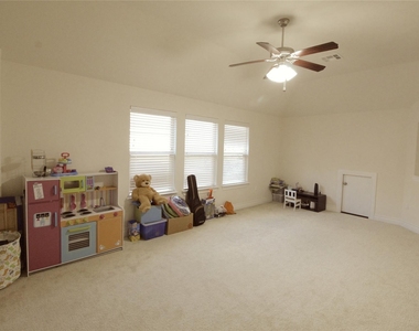 15100 Iveans Way - Photo Thumbnail 21