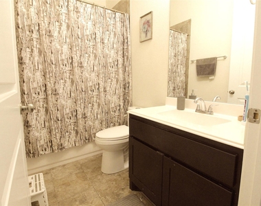 15100 Iveans Way - Photo Thumbnail 4