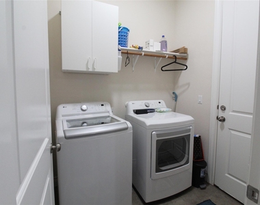 15100 Iveans Way - Photo Thumbnail 8
