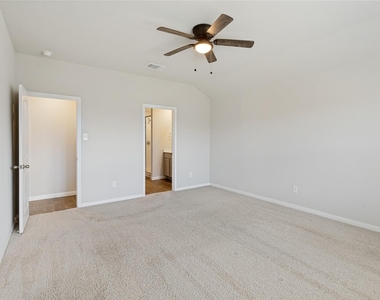 195 Coralbean Dr - Photo Thumbnail 16