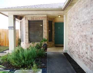 9103 Wellesley Dr - Photo Thumbnail 17