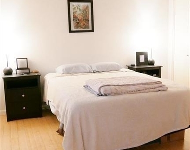 9103 Wellesley Dr - Photo Thumbnail 12
